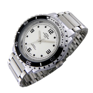 imagen de Reloj De Caballero Montreal Plata Combinado (MU717-P)